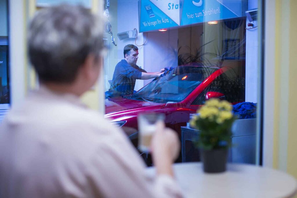 8 best carwash siegen i und ii wartebereich und ausfahrt 2.jpg